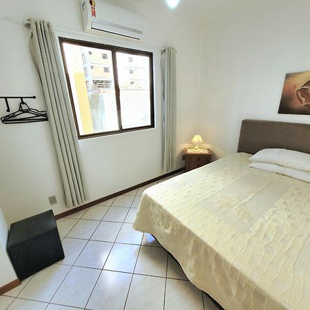 Apartamento 200 Metros Da Praia 03 Quartos Com Ar Condicionado - Meia Praia - ايتابيما المظهر الخارجي الصورة