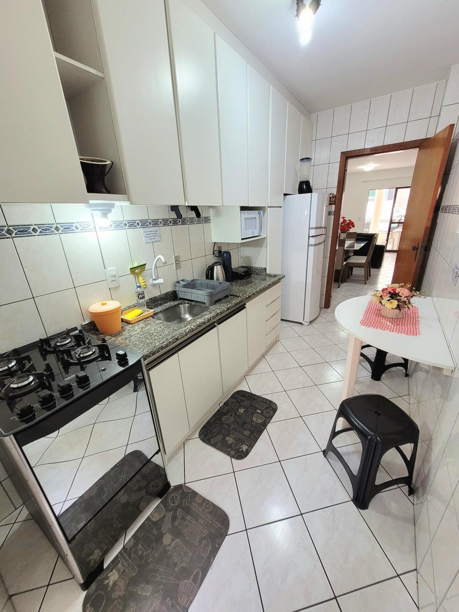 Apartamento 200 Metros Da Praia 03 Quartos Com Ar Condicionado - Meia Praia - ايتابيما المظهر الخارجي الصورة
