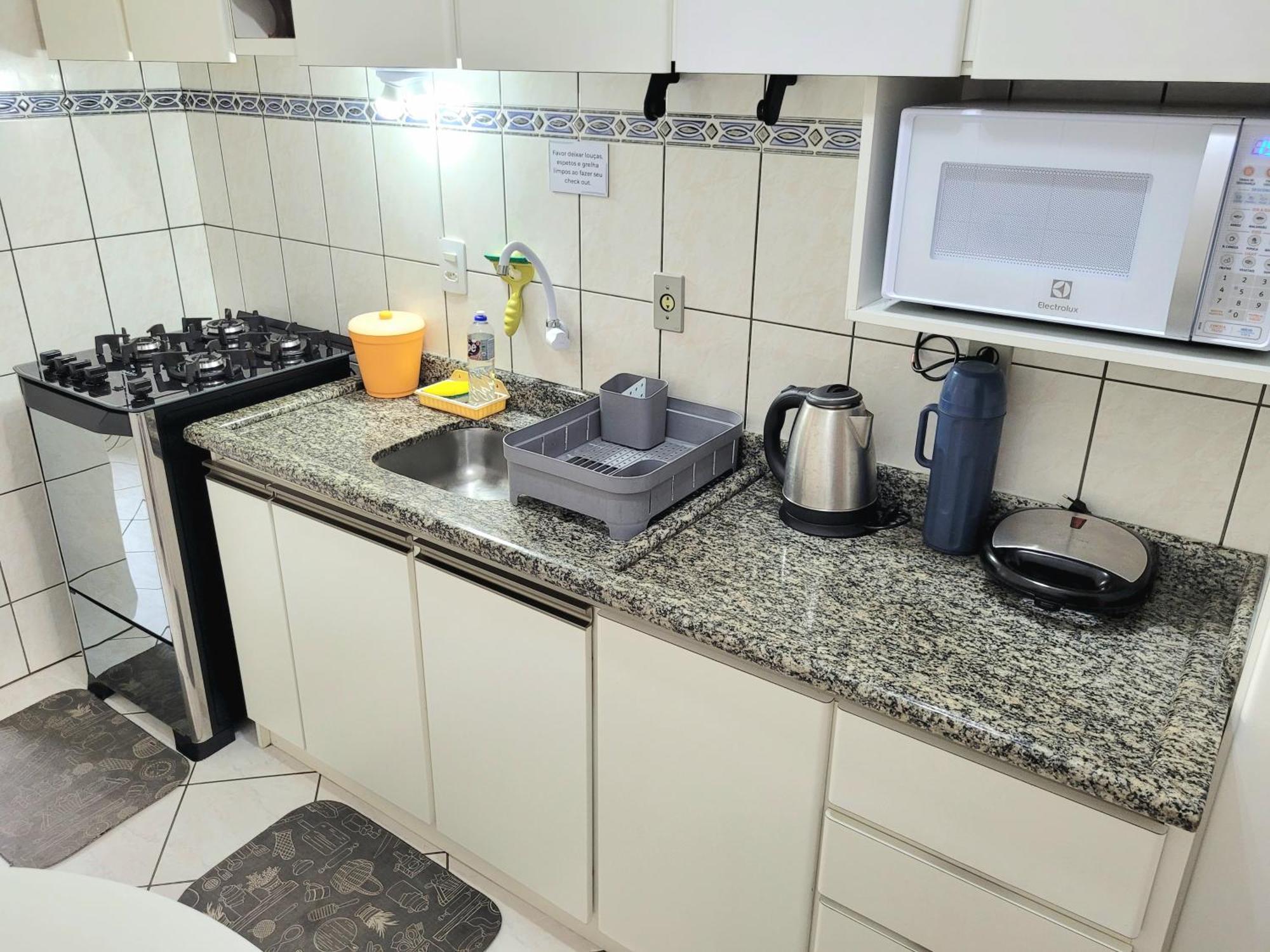 Apartamento 200 Metros Da Praia 03 Quartos Com Ar Condicionado - Meia Praia - ايتابيما المظهر الخارجي الصورة